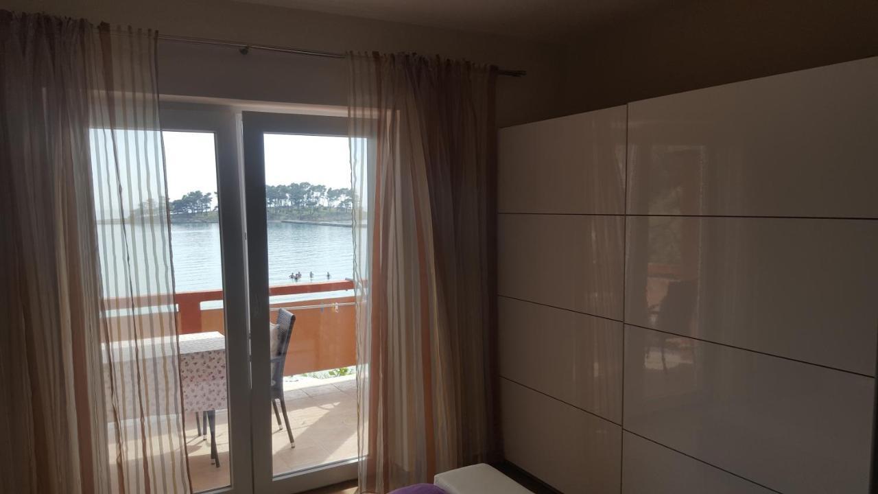 Banjol 441 Apartman Mare Rab Town Kültér fotó
